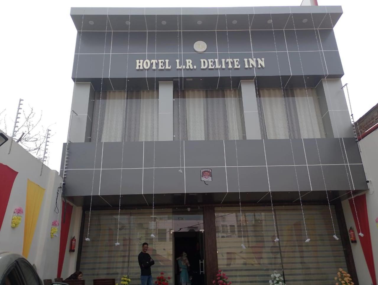 Hotel Lr Delite Inn Mathura Exterior foto